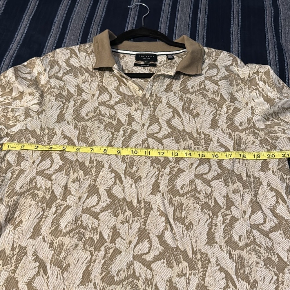 Ted Baker Plasta Short Sleeve Regular Fit Floral Polo - Picture 7 of 9